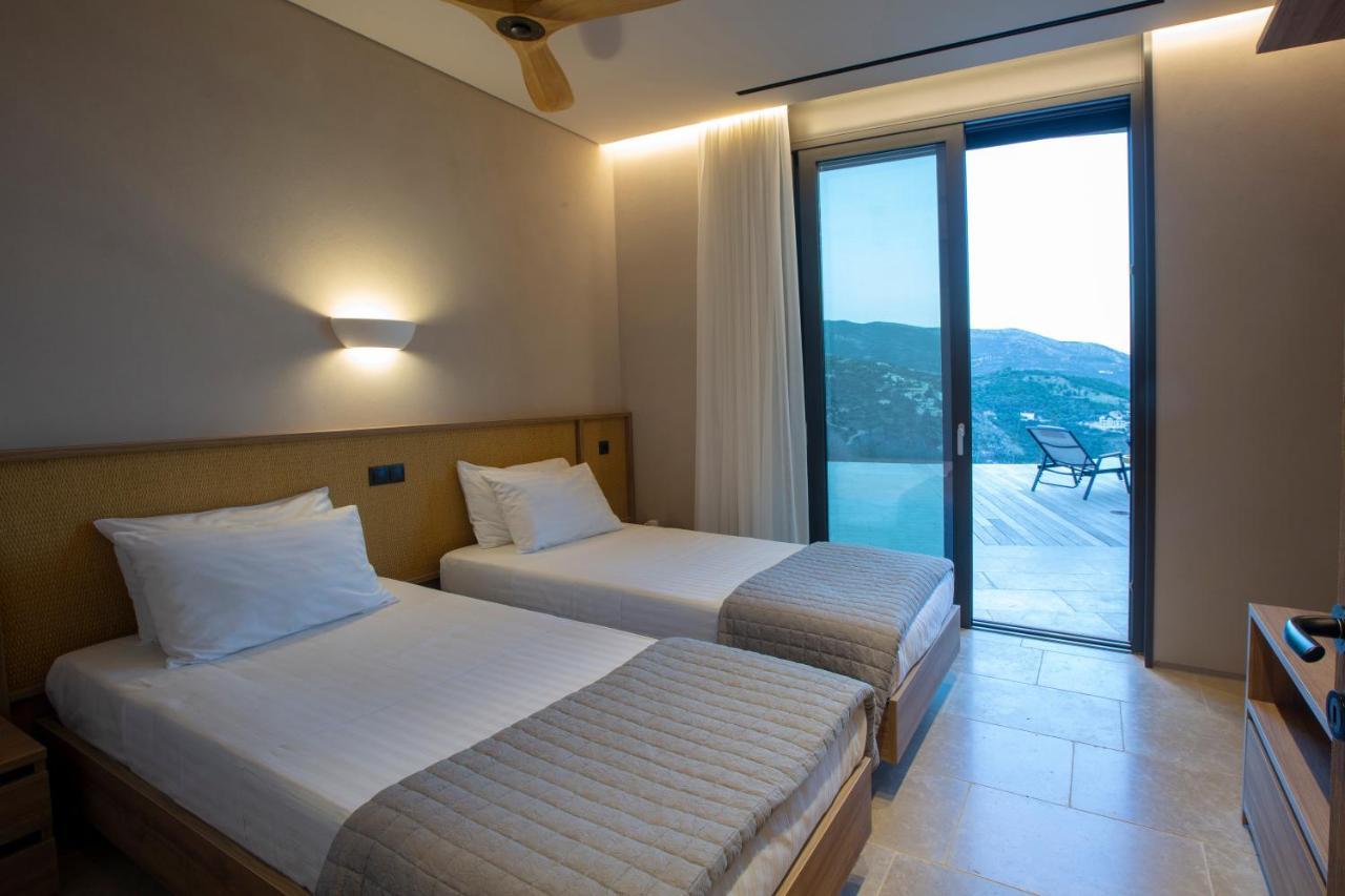 Blooms Of Sivota Bay - Luxury Villas With Private Heated Pool Buitenkant foto