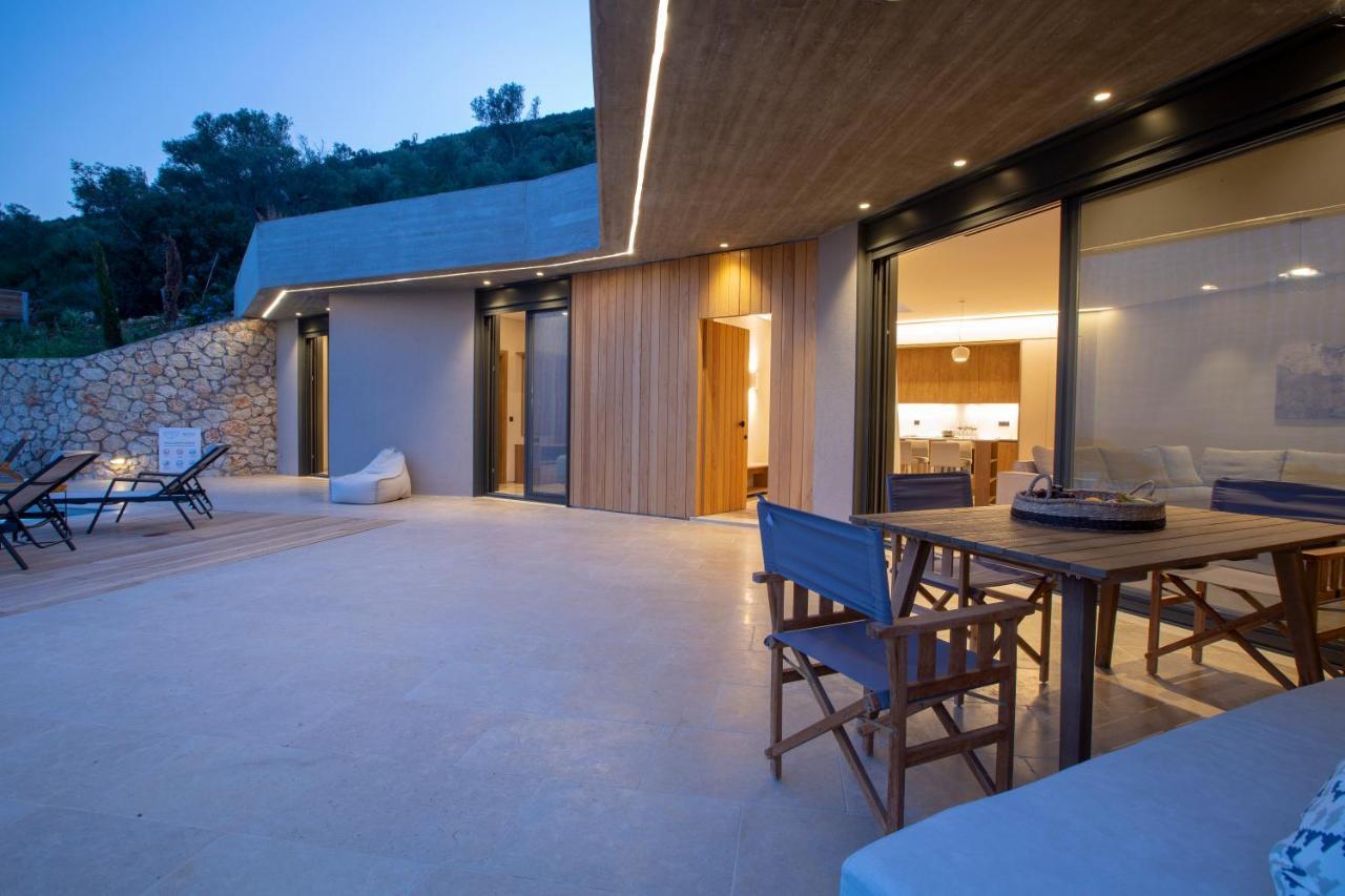 Blooms Of Sivota Bay - Luxury Villas With Private Heated Pool Buitenkant foto